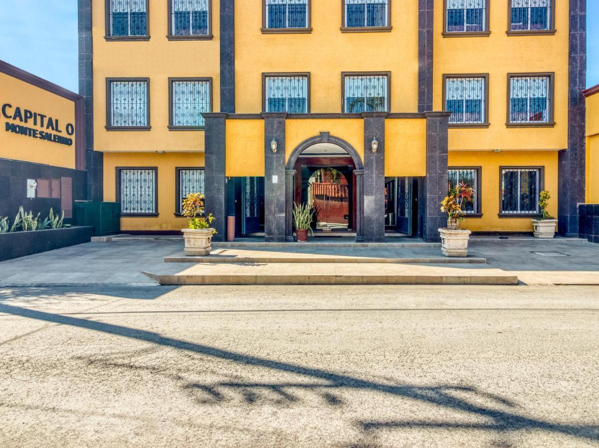Monte Salerno Hotel & Suites Montemorelos Exteriör bild